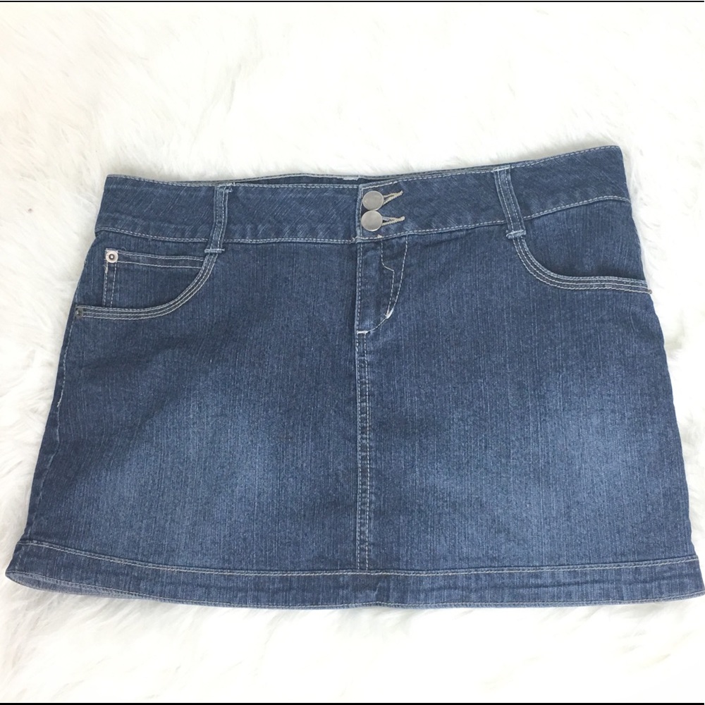 mini skirts